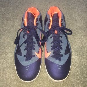 nike basketball shoes